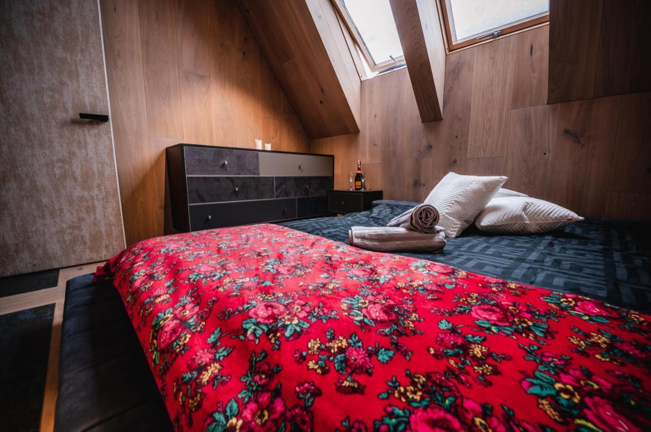 Vip Chalet Zakopane กอสเชียลิสกอ ภายนอก รูปภาพ